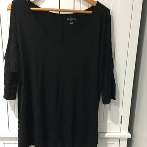 Cold shoulder maternity top